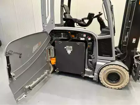 Diesel heftrucks 2021  Still RX60-25- 4,9M - Triplex - Freelift - Sideshift (13)