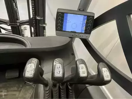 Dieseltrukki 2019  Still RX20-18 - 4,5M - Triplex - Vorkenversteller - Freelift - Sideshift (11)