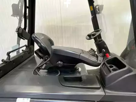 Dieselový VZV - Linde E35L-01 Sideshift - 1199 uur - 3500KG - bj 2013 (11)