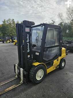 Diesel truck 2021  Yale GDP25N6 (1)