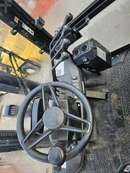 Diesel truck 2021  Yale GDP25N6 (7)