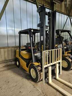 Wózki widłowe diesel 2023  Yale GDP3.0N (1)