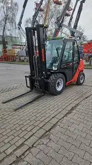 Chariots élévateurs tout terrain 2025  Manitou MSI30 (1)