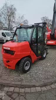 Chariots élévateurs tout terrain 2025  Manitou MSI30 (5)