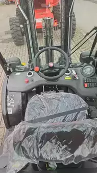 Chariots élévateurs tout terrain 2025  Manitou MSI30 (9)