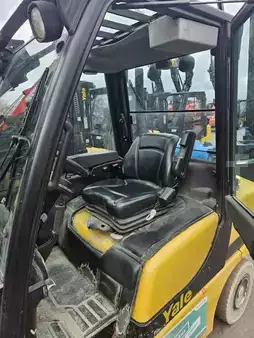 LPG VZV 2017  Yale GLP35VX (4)