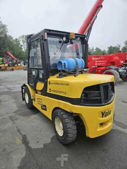 LPG Forklifts 2022  Yale GLP50VX (2)