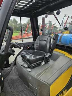 LPG Forklifts 2022  Yale GLP50VX (5)