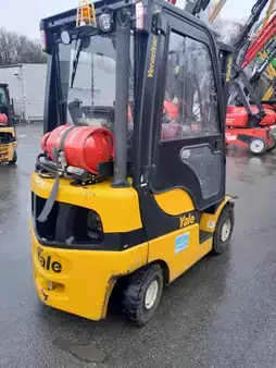 LPG Forklifts 2023  Yale GLP20SVX (3)