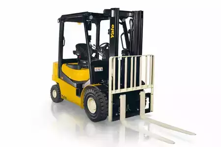 Carretilla elevadora GLP 2023  Yale GLP3.0N (1)