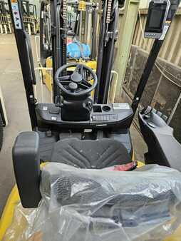LPG Forklifts 2023  Yale GLP3.5N (2)
