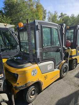 Treibgasstapler 2015  Jungheinrich TFG425 (3)
