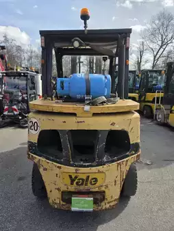 Treibgasstapler 2007  Yale GLP45SVX (4)