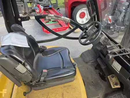 Treibgasstapler 2007  Yale GLP45SVX (7)