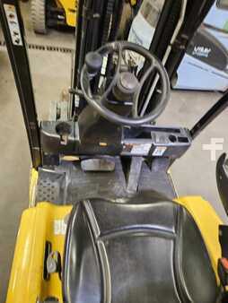 Electric - 4 wheels 2015  Yale ERP20VF LWB (7)