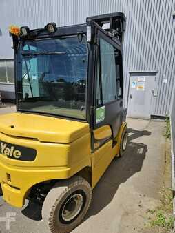 Electric - 4 wheels 2017  Yale ERP50VM (4)