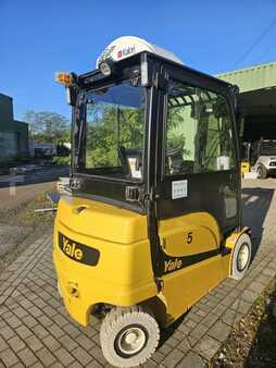 Elektro čtyřkolový VZV 2019  Yale ERP25VL (4)