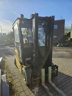 Elektro čtyřkolový VZV 2019  Yale ERP25VL (5)