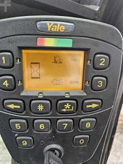 Electric - 4 wheels 2021  Yale ERP45VM (10)