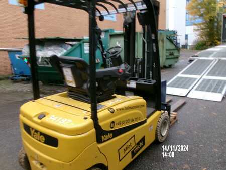 Electric - 4 wheels 2021  Yale ERP20VF LWB (3)