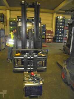 Elektro 4 Rad 2022  Yale ERP30VL (2)