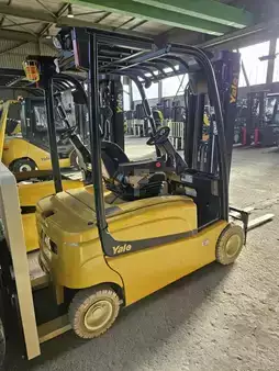 Elektrisk- 4 hjul 2024  Yale ERP20VF LWB (2)