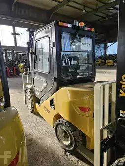 Dieselový VZV 2023  Yale GDP30UX (3)