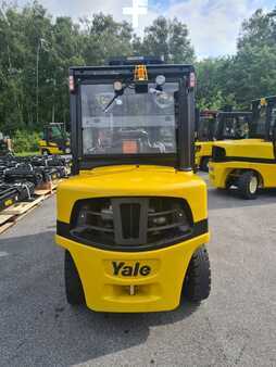 Diesel heftrucks 2022  Yale GDP45SVX5 (6)