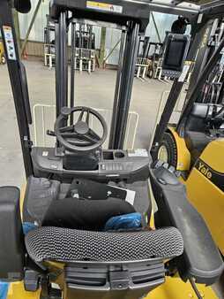 Wózki widłowe diesel 2023  Yale GDP2.5N (3)