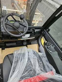 Diesel truck 2024  Yale GDP70VX (10)