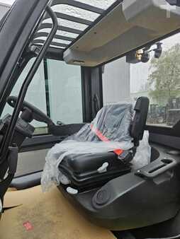 Diesel truck 2024  Yale GDP70VX (8)