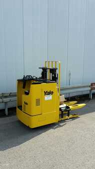 Horizontal Order Pickers 2012  Yale MS12S (6)