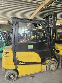 Carrelli elettrici 4 ruote 2022  Yale ERP35VL (3)