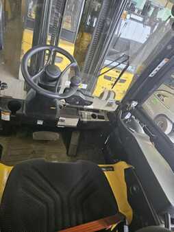 Carrelli elettrici 4 ruote 2022  Yale ERP35VL (8)