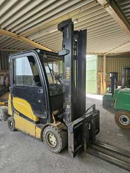 Elektro 4 Rad 2022  Yale ERP35VL (1)