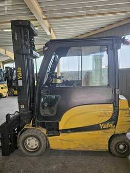 Elektro 4 Rad 2022  Yale ERP35VL (2)