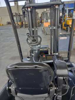 Eléctrica de 4 ruedas 2017  CAT Lift Trucks EP25CN (6)