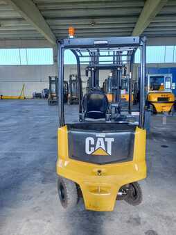 Eléctrica de 4 ruedas 2017  CAT Lift Trucks EP25CN (7)