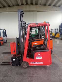 Carrelli elettrici 3 ruote 2006  Mariotti MYCROS 13C (1)