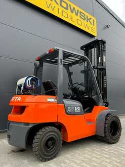 LPG Forklifts 2003  Toyota 02-7FGF30 (6)