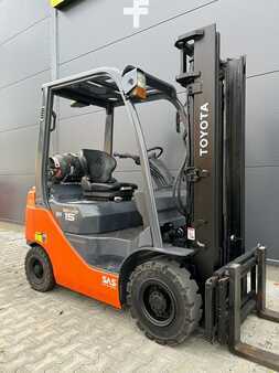 Gasoltruck 2013  Toyota 02-8FGF15 (3)