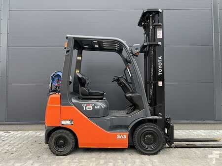 Treibgasstapler 2016  Toyota 02-8FGF18 (2)