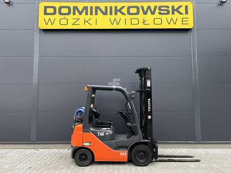 Treibgasstapler 2016  Toyota 02-8FGF18 (1)