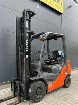 Treibgasstapler 2016  Toyota 02-8FGF18 (4)