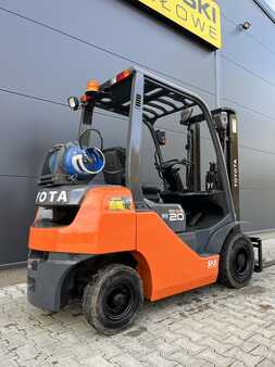 LPG Forklifts 2016  Toyota 02-8FGF20 (6)
