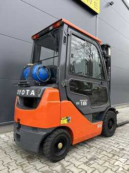 LPG Forklifts 2013  Toyota 02-8FGF18 (6) 