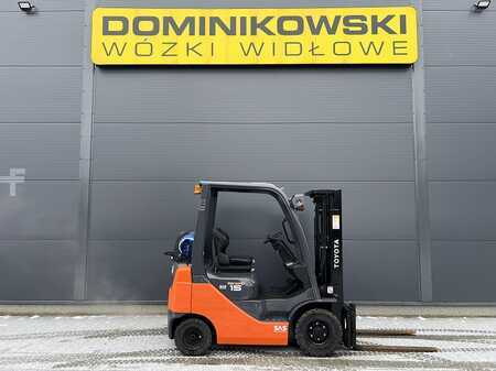 Gasoltruck 2011  Toyota 02-8FGF15 (1)