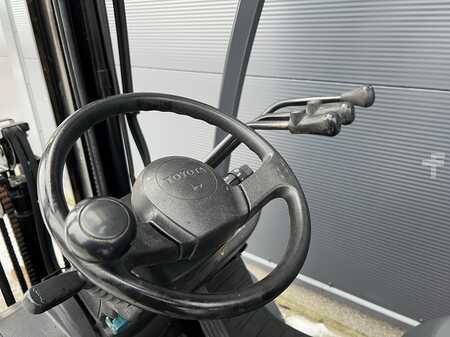 Gasoltruck 2011  Toyota 02-8FGF15 (7)