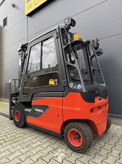 Linde E25-01