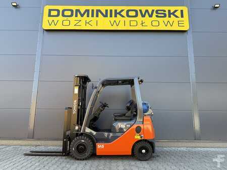 Gasoltruck 2016  Toyota 02-8FGF15 (10)